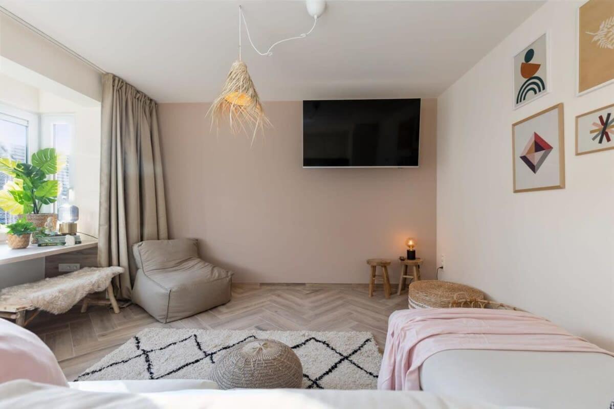 Alejandro - Lovely 2 Bedroom Apartment In Oostende Eksteriør billede